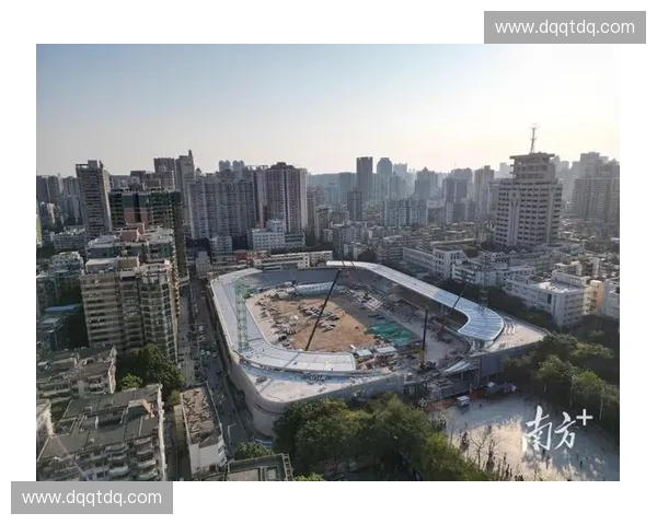 打造多功能现代体育场馆提升城市活力与公众参与感的路径探索